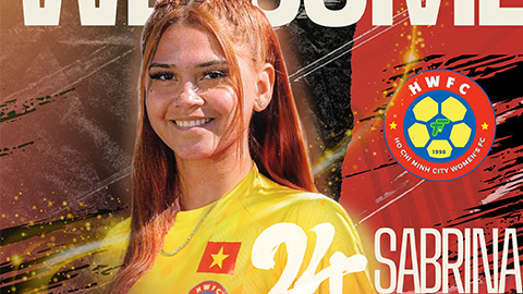  Nữ tiền đạo Mỹ cao 1m75, xinh như hoa hậu đến Việt Nam chơi bóng